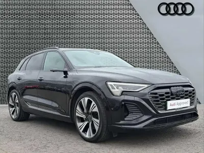 Used Audi Q8 e-tron Comfort 250 kW (340 HP) 2023 Black SUV