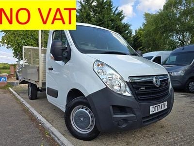 Used Vauxhall Movano 130 HP (95 kW) 2017 White MPV