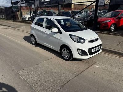 Used Kia Picanto 68 HP (50 kW) 2013 White Hatchback
