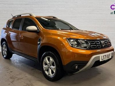 Used Dacia Duster Comfort 100 HP (73 kW) 2021 Orange SUV