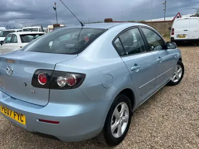 Used Mazda 3 105 HP (77 kW) 2007 Silver Sedan