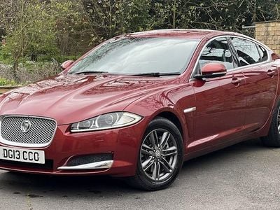 Used Jaguar XF Luxury 163 HP (119 kW) 2015 Sedan