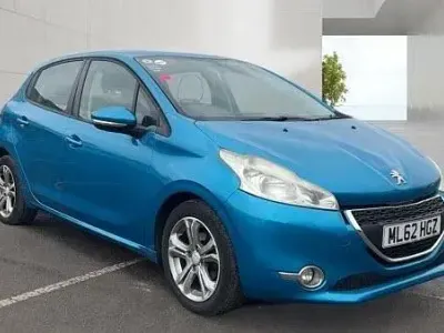 Begagnad Peugeot 208 Active 82 HK (60 kW) 2012 Blå Halvkombi