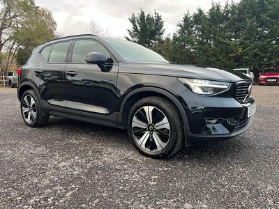 Black Used 2022 Volvo XC40 Plus SUV | £20,000 (Fair price)
