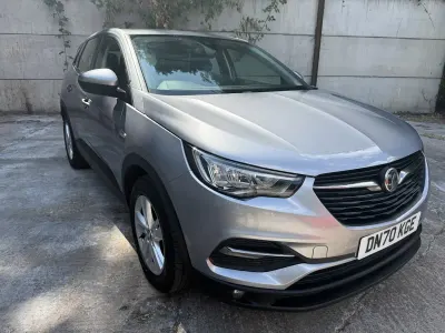 Used Vauxhall Grandland X 130 HP (95 kW) 2020 Grey SUV