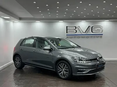 Used VW Golf VII SE 116 HP (85 kW) 2017 Grey Hatchback
