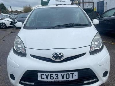 White Used 2013 Toyota Aygo Style Hatchback | £2,975 (Fair price)