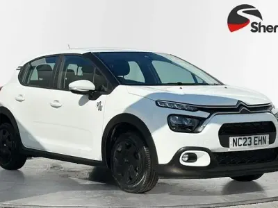 Used Citroën C3 PureTech 83 HP (61 kW) 2023 White Hatchback