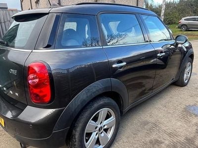 Used Mini ONE 98 HP (72 kW) 2016 Hatchback