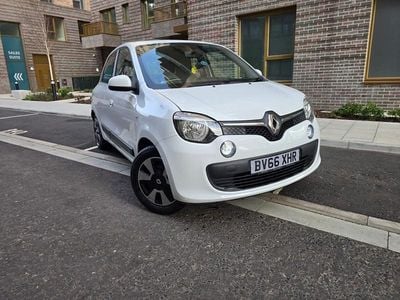 White Used 2016 Renault Twingo Play Hatchback | £2,495 (Super price)