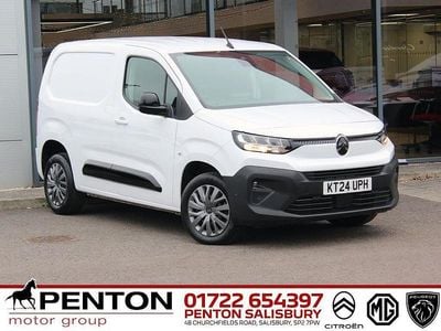 Used Citroën Berlingo 101 HP (74 kW) 2024 White MPV