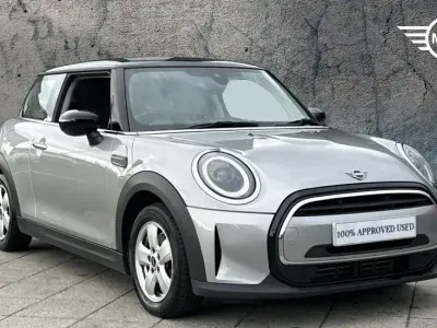 Used Mini Cooper Classic 134 HP (98 kW) 2023 Silver Hatchback
