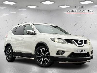 White Used 2016 Nissan X-Trail Tekna SUV | £9,290 (Fair price)