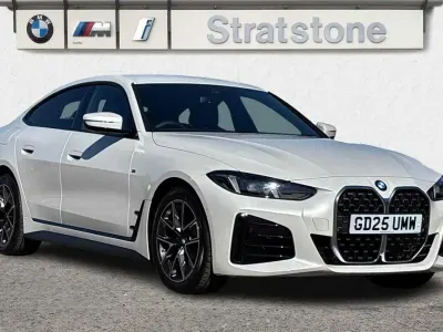 Begagnad BMW 420 Gran Coupé M Sport 181 HK (133 kW) 2025 Vit Sportkupé