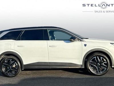 White Used 2025 Peugeot 5008 GT MPV | £27,582 (Fair price)