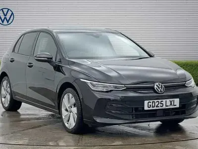 Second-hand VW Golf VIII 204 CP (150 kW) 2025