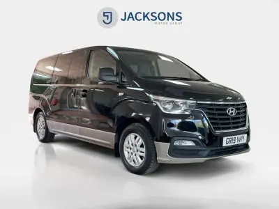 Usado Hyundai I800 SE 170 CV (125 kW) 2019 Negro Monovolumen