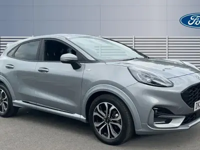Usado Ford Puma ST-Line 155 CV (114 kW) 2023 Plateado SUV