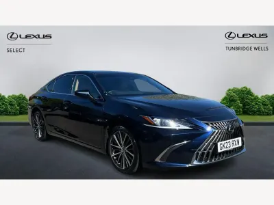 Used Lexus ES300H 2023 Blue Sedan