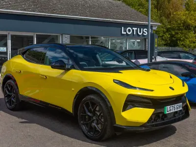 Used Lotus Eletre 450 kW (612 HP) 2025 Yellow SUV