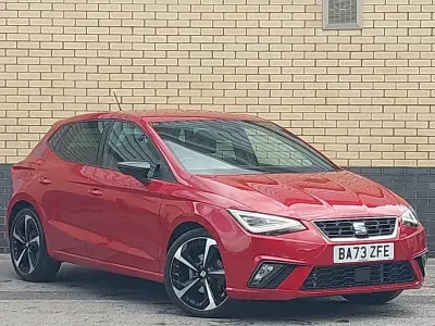 Used Seat Ibiza FR Sport 110 HP (80 kW) 2024 Red Hatchback