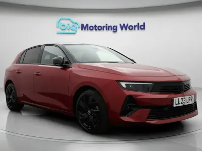 Used Vauxhall Astra S 130 HP (95 kW) 2023 Red Hatchback