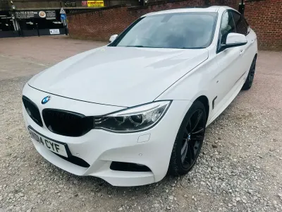Begagnad BMW 320 Gran Turismo M Sport 184 HK (135 kW) 2014 Vit Halvkombi