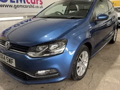 Begagnad VW Polo SE 60 HK (44 kW) 2014 Blå Halvkombi