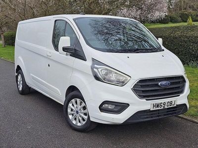 Used Ford Transit Custom Limited 130 HP (95 kW) 2019 White Van