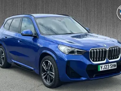 Usado BMW iX1 M Sport 227 kW (309 HP) 2023 Azul SUV