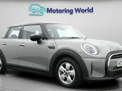 Used Mini Cooper Classic 136 HP (100 kW) 2022 Grey Hatchback