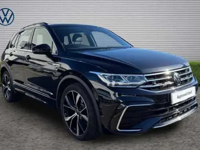 Usado VW Tiguan R-line 150 HP (110 kW) 2022 Preto SUV