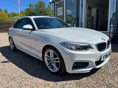 Begagnad BMW 218 M Sport 2016 Vit Sportkupé