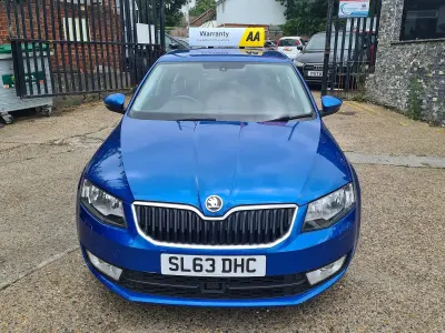 Used Skoda Octavia Elegance 2013 Blue Hatchback