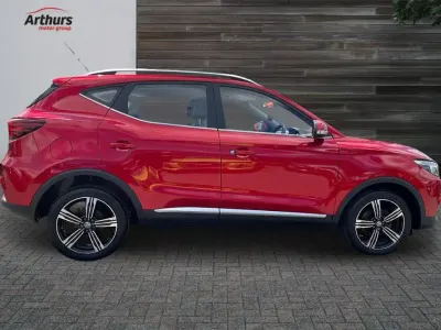Używany MG ZS Exclusive 111 KM (81 kW) 2019 Czerwony SUV