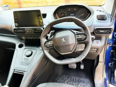 Used Peugeot Rifter Allure 131 HP (96 kW) 2023 Blue MPV