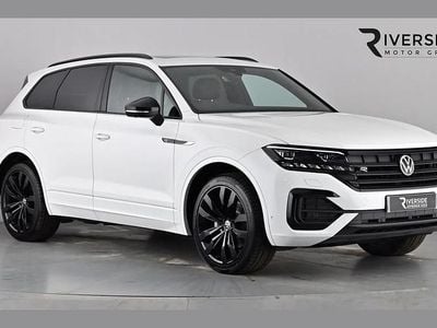 Used VW Touareg Black Edition 286 HP (210 kW) 2022 Pure white SUV