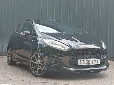 Used Ford Fiesta ST-Line 100 HP (73 kW) 2016 Black Hatchback