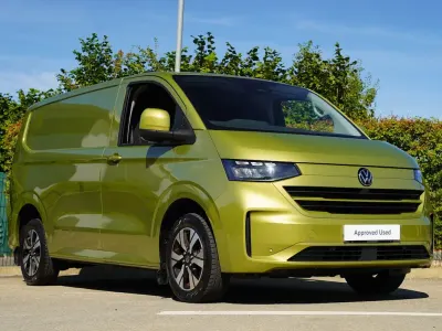 Used VW T7 Pro 2025 Green Van