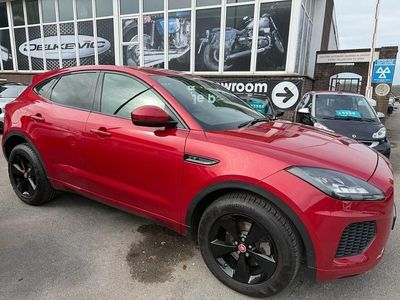 Usado Jaguar E-Pace R-Dynamic 150 HP (110 kW) 2018 Vermelho SUV