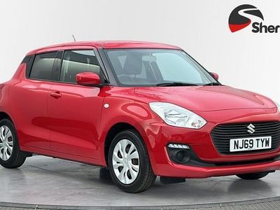 Used Suzuki Swift SZ3 90 HP (66 kW) 2019 Red Hatchback
