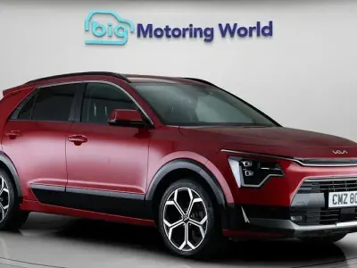 Used Kia Niro 141 HP (103 kW) 2023 Red SUV