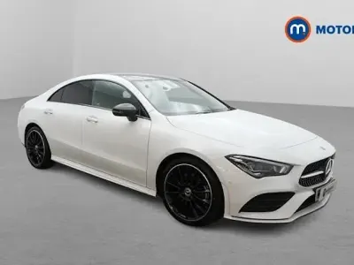 Usado Mercedes CLA220 AMG Line Premium Plus 190 HP (139 kW) 2022 Branco Sedan