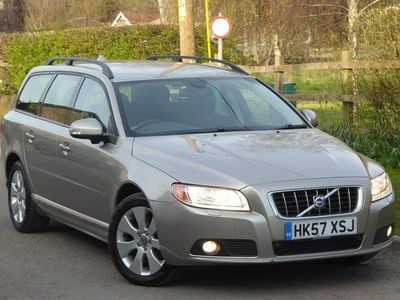 Used Volvo V70 SE 2008 Gold Estate