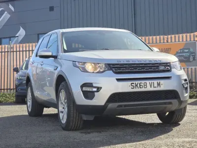 Used Land Rover Discovery Sport SE 180 HP (132 kW) 2018 Silver SUV
