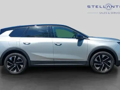 Used Vauxhall Grandland X Ultimate 134 HP (98 kW) 2025 Grey SUV
