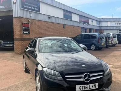 Used Mercedes C200 Executive 184 HP (135 kW) 2016 Black Sedan