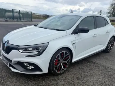 Gebraucht Renault Mégane IV Trophy 280 PS (205 kW) 2019 Weiß Kleinwagen
