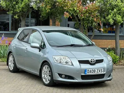 Used Toyota Auris