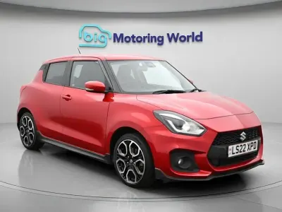 Begagnad Suzuki Swift Sport 129 HK (94 kW) 2022 Röd Halvkombi